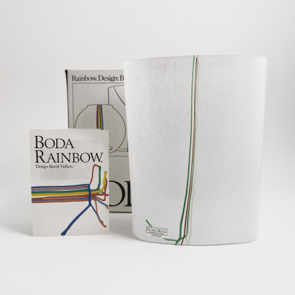 Bertil Vallien glas vase Kosta Boda "Rainbow" with box