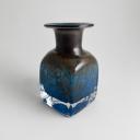 Small blue vase by Bertie Vallien for Kosta Boda_4