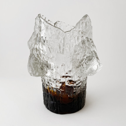 Vase designed by Pertti Santalahti for Kumela
