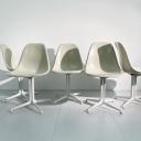 Five vintage fiberglass chairs design Charles Eames with Lafonda bases_2
