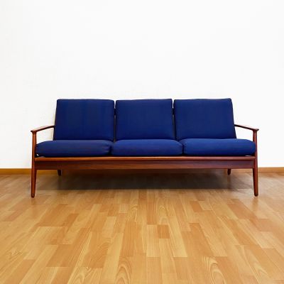Danish teak sofa by Arne Vodder_0