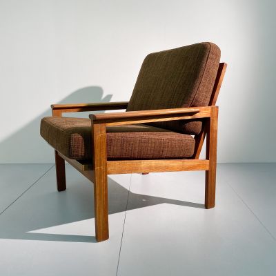 Vintage Capella easy chair by Illum Wikkelso for Niels Eilersen, Denmark_0