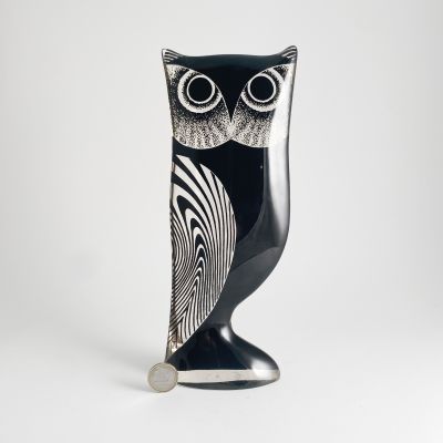 Large lucite bi-colored owl sculpture by Abraham Palatnik_0