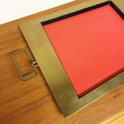 Red and black tray_0